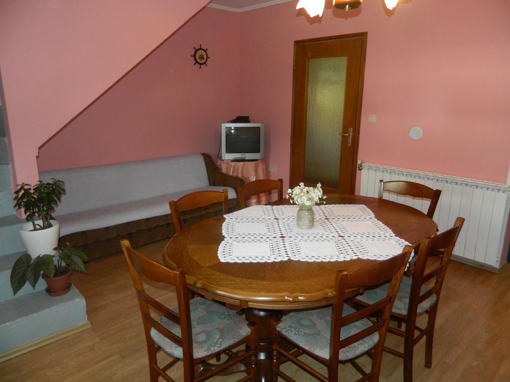 Vacation Home Kuca Za Odmor Krasno Polje Habitación foto